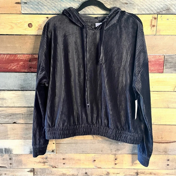 No Boundaries Black Velour Cropped Pullover Size XXXL - Picture 1 of 8